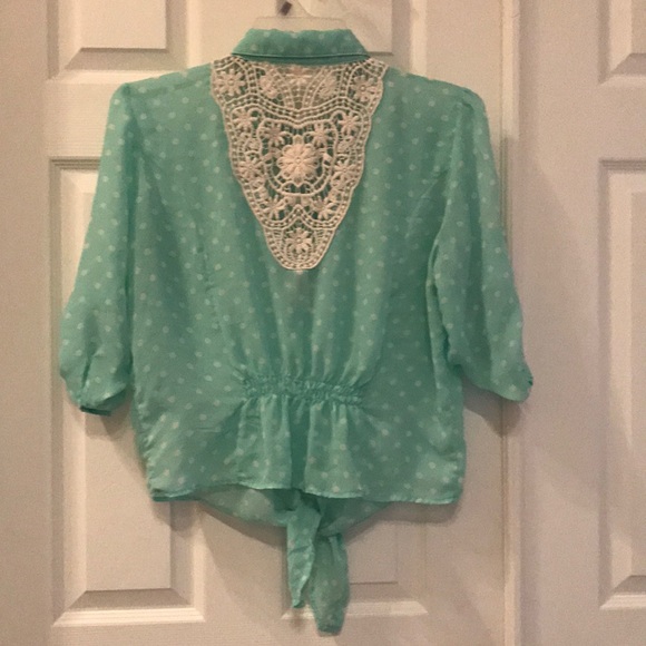 Blue and lace long sleeve shirt - Picture 2 of 2